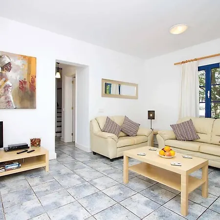 Villa Sofia, Central 3 Bed Villa With Ac & Wifi